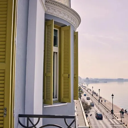 Hotell On